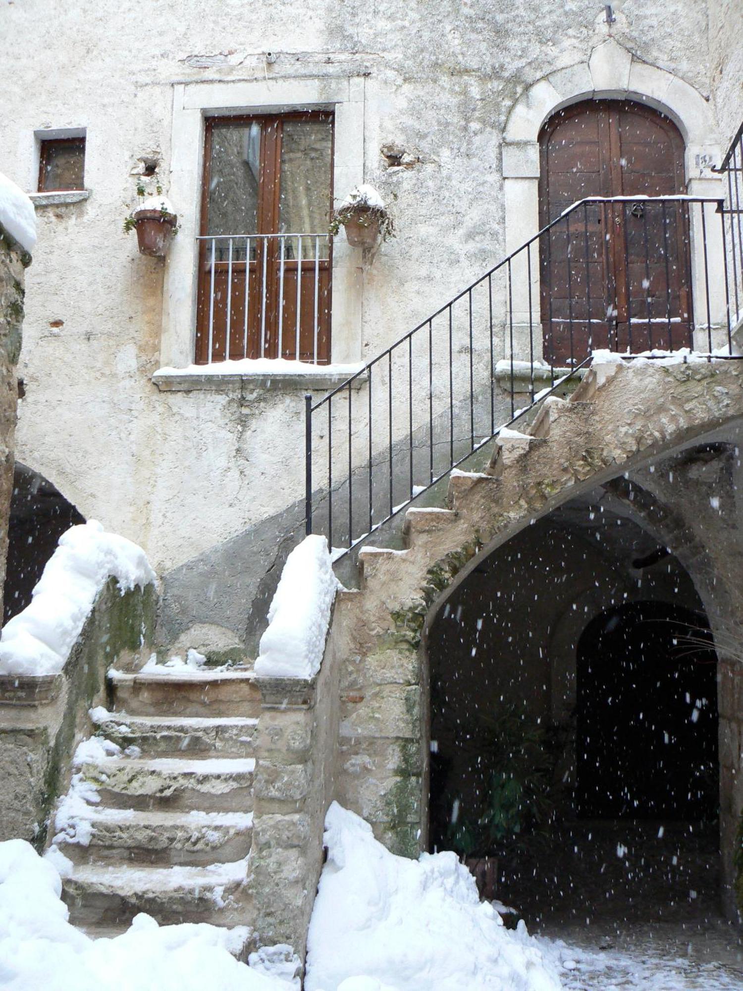 Residence Il Palazzo Santo Stefano Di Sessanio Luaran gambar