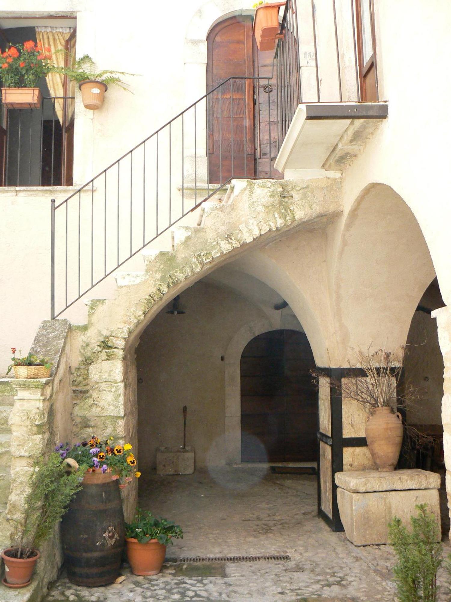 Residence Il Palazzo Santo Stefano Di Sessanio Luaran gambar